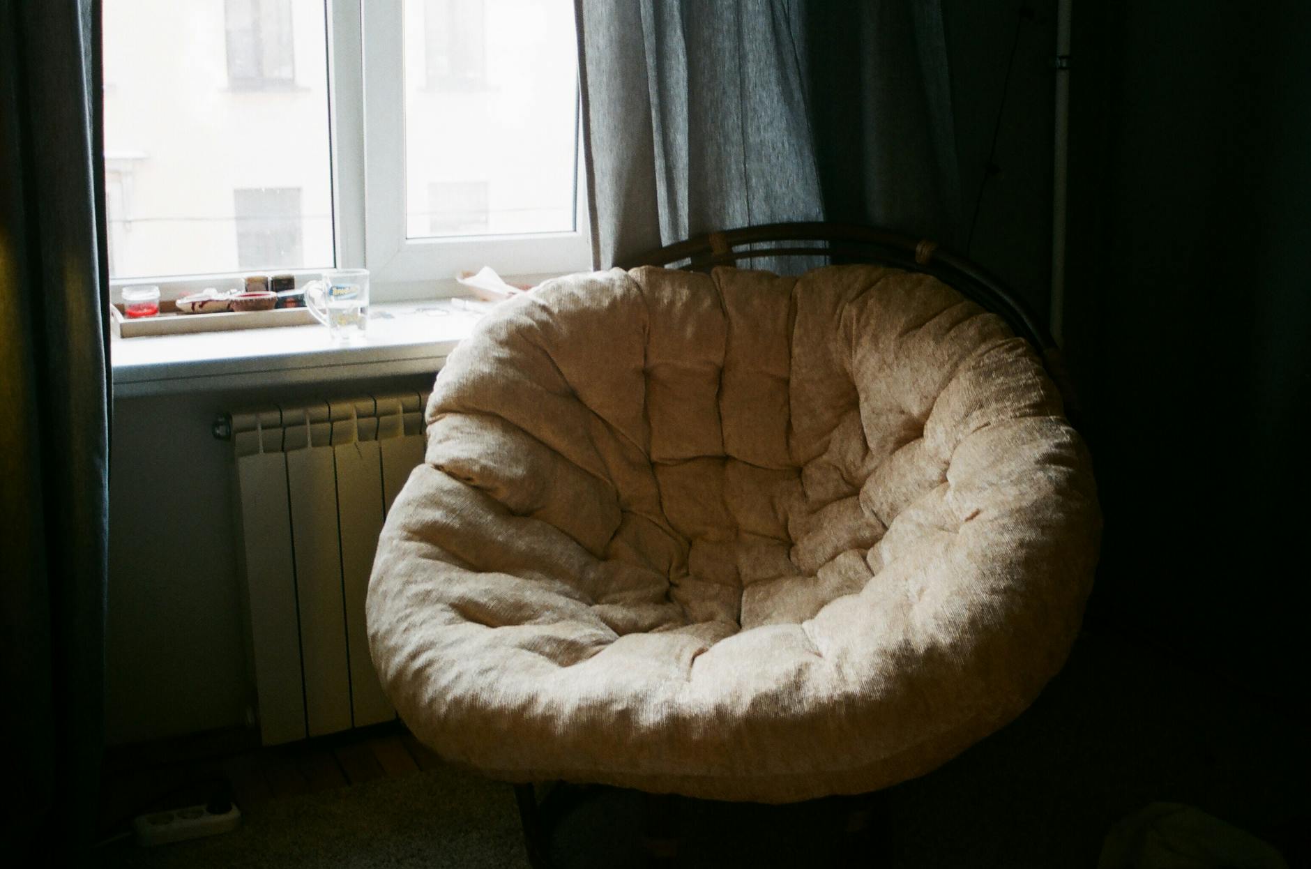 Cushioned Piano Bench Guide: What to Look for in Padding, Materials, and Comfort