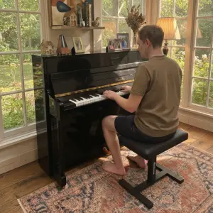 Piano Bench with Hydraulic Adjustable Seat